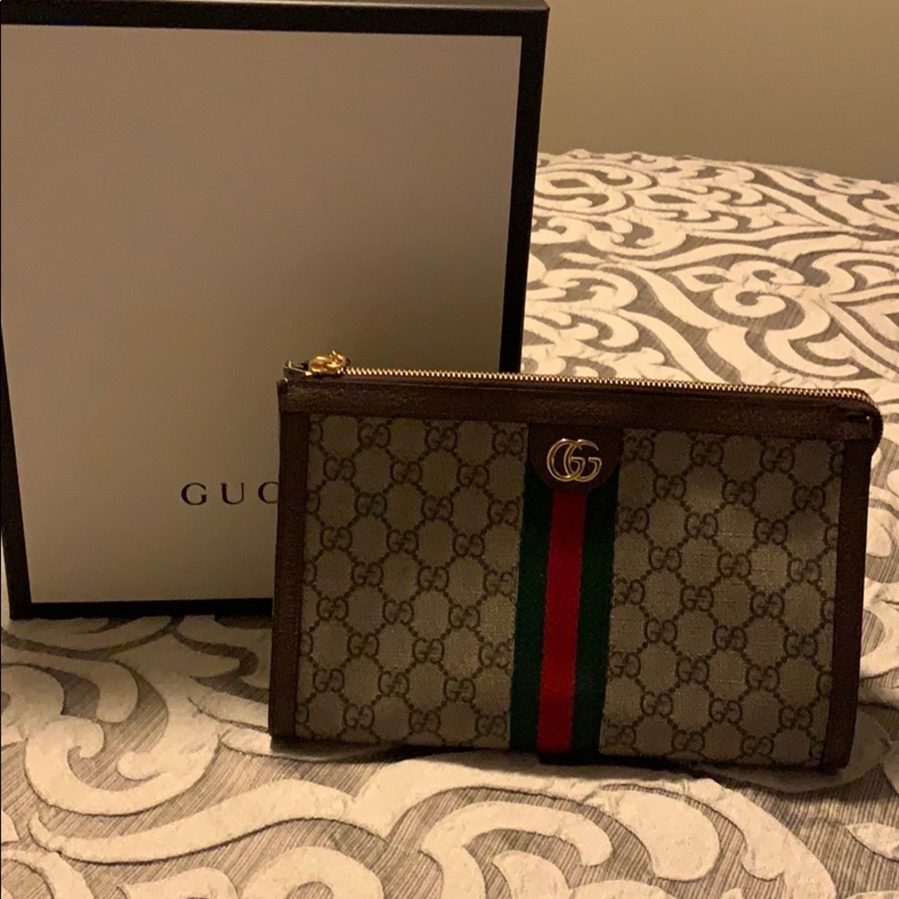 Authentic, Like New Gucci Ophidia SLG 2018